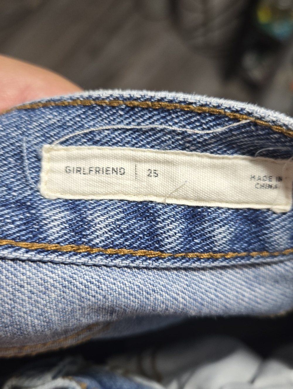 PacSun Patched Girlfriend Cropped Jeans Women's Size 25 Mid Rise Frayed Hem - Picture 4 of 10